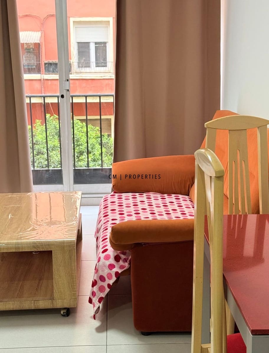 2 quarto Apartamento para arrendar em Valencia cidade - 1 200 € (Ref: 9639836)