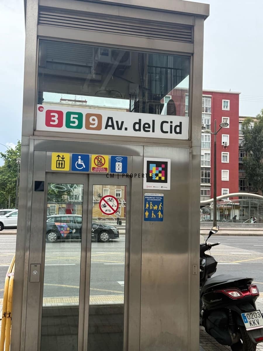 2 quarto Apartamento para arrendar em Valencia cidade - 1 200 € (Ref: 9639836)