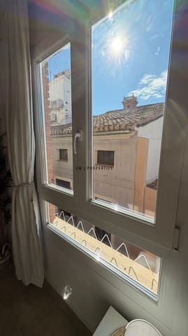 2 sovrum Lägenhet att hyra i Valencia stad - 1 600 € (Ref: 9642431)