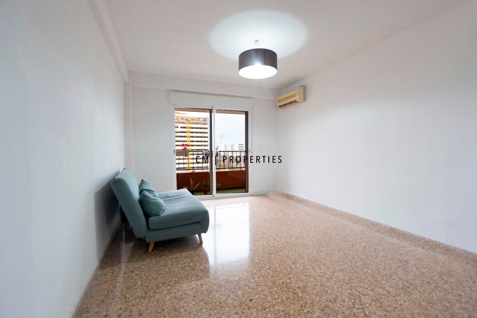 3 slaapkamer Flat te huur in Valencia stad - € 1.300 (Ref: 9643082)
