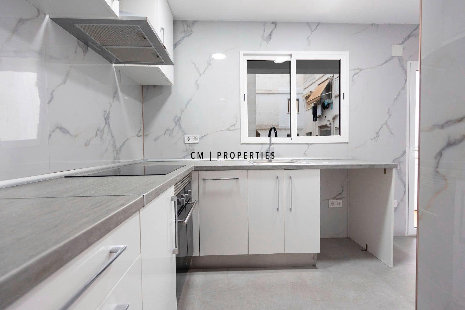 3 slaapkamer Flat te huur in Valencia stad - € 1.300 (Ref: 9643082)