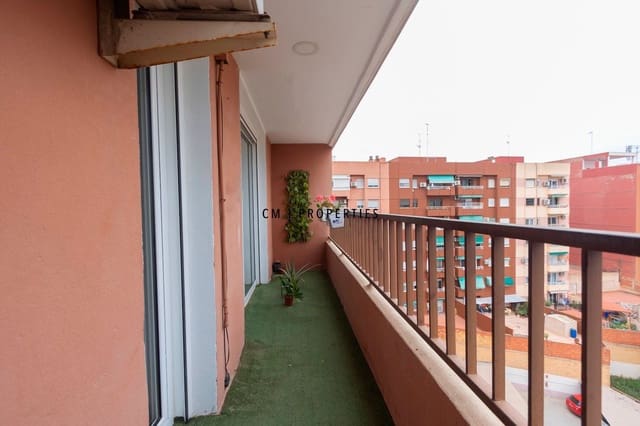 3 slaapkamer Flat te huur in Valencia stad - € 1.300 (Ref: 9643082)