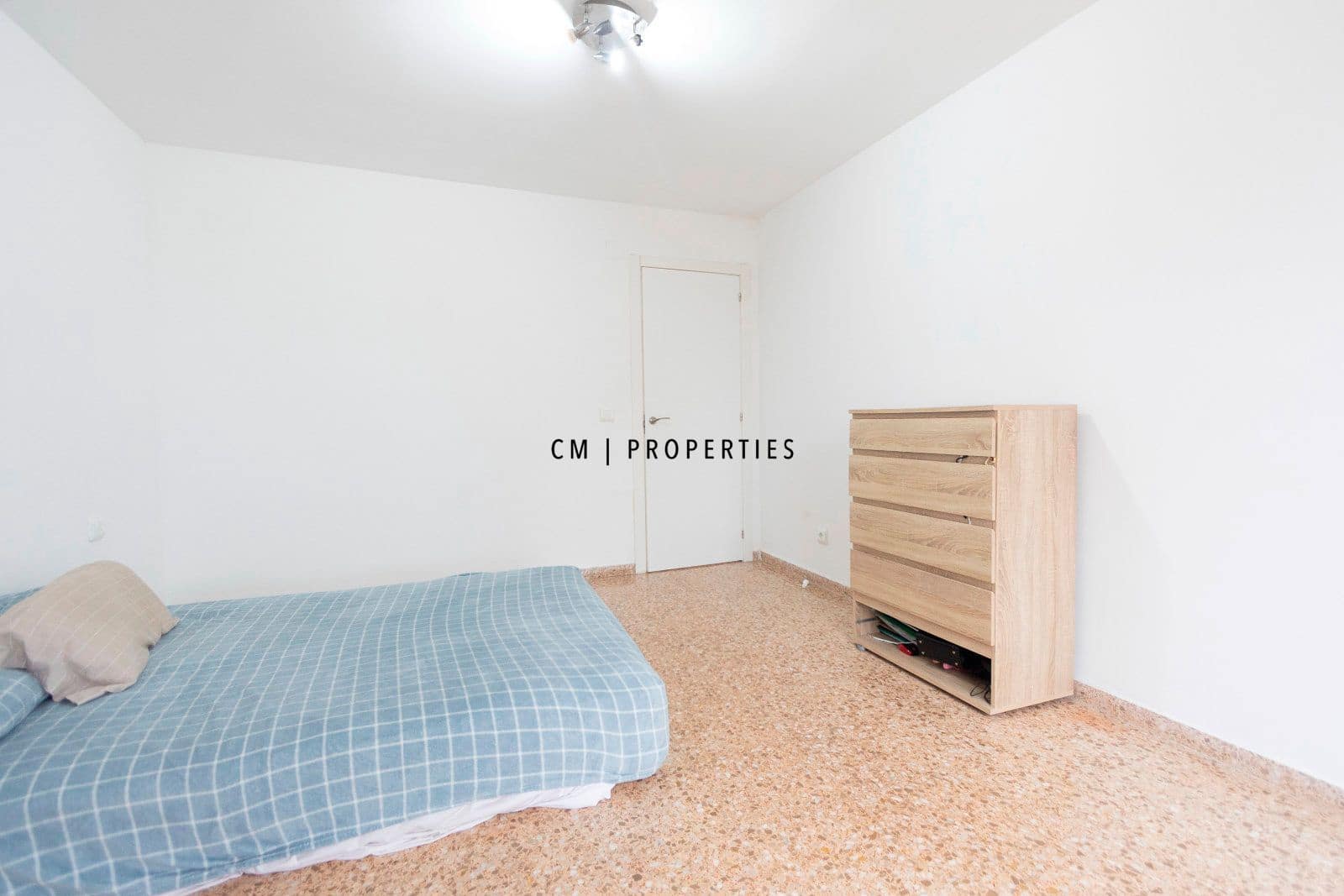 3 slaapkamer Flat te huur in Valencia stad - € 1.300 (Ref: 9643082)