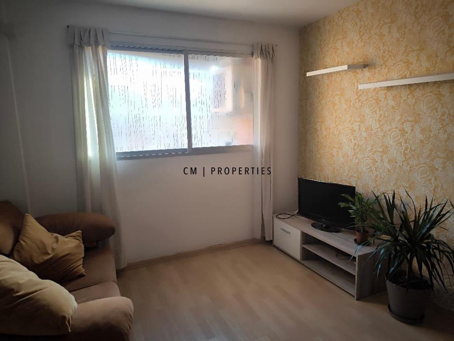 2 makuuhuone Asunto vuokrattavana paikassa Valencia kaupunki mukana uima-altaan - 1 300 € (Ref: 9643665)