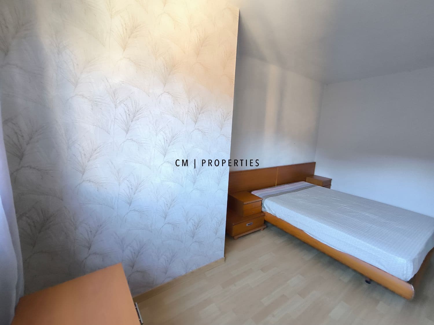 2 makuuhuone Asunto vuokrattavana paikassa Valencia kaupunki mukana uima-altaan - 1 300 € (Ref: 9643665)