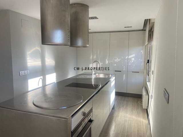 1 makuuhuone Kattohuoneisto vuokrattavana paikassa Valencia kaupunki mukana 
autotalli - 2 499 € (Ref: 9645975)