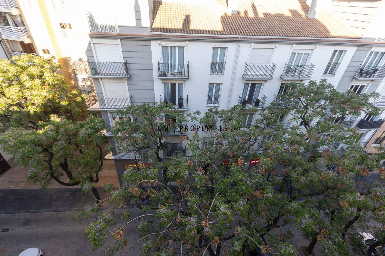 1 makuuhuone Kattohuoneisto vuokrattavana paikassa Valencia kaupunki mukana 
autotalli - 2 200 € (Ref: 9645975)