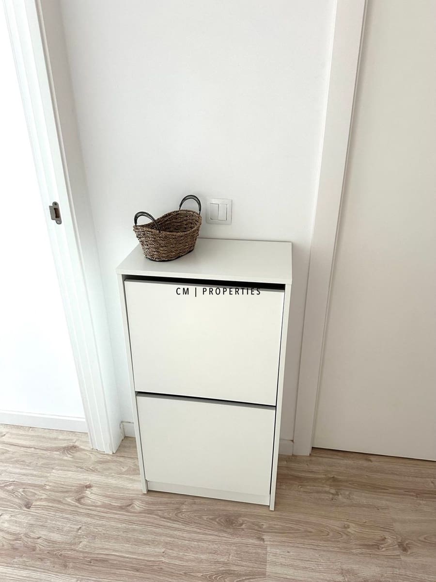 1 quarto Apartamento para arrendar em Valencia cidade com piscina - 1 400 € (Ref: 9646188)