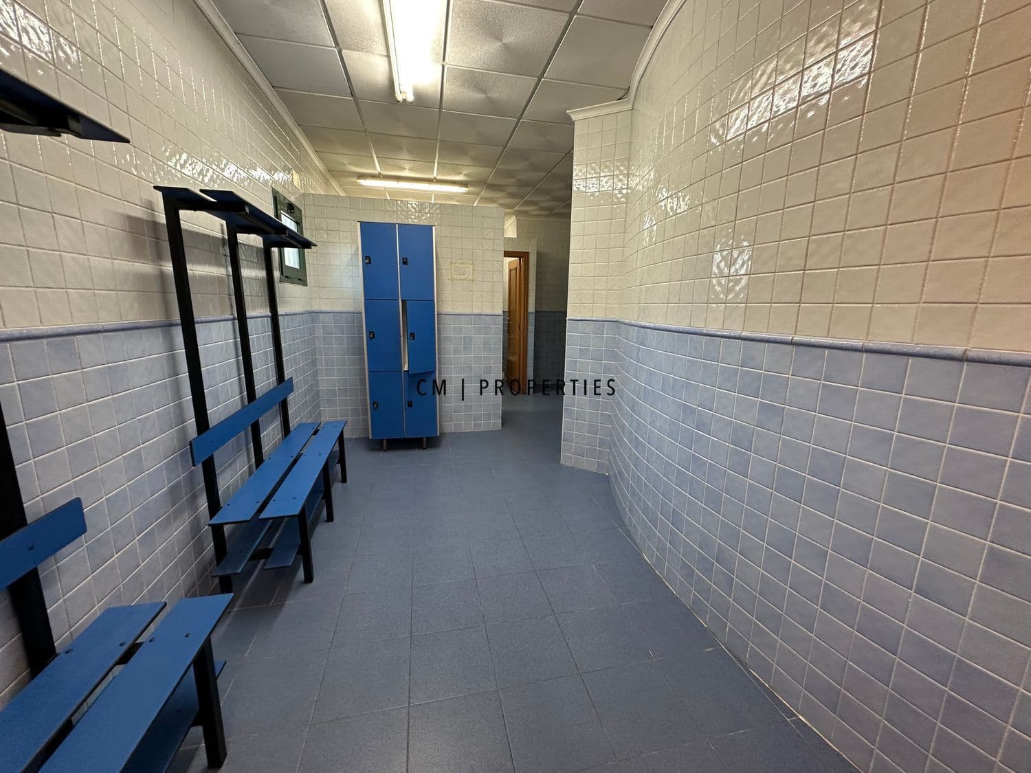 1 quarto Apartamento para arrendar em Valencia cidade com piscina - 1 400 € (Ref: 9646188)