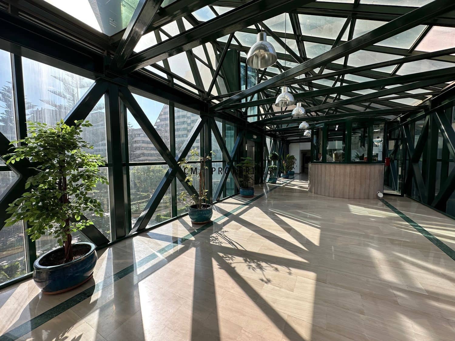 1 quarto Apartamento para arrendar em Valencia cidade com piscina - 1 400 € (Ref: 9646188)