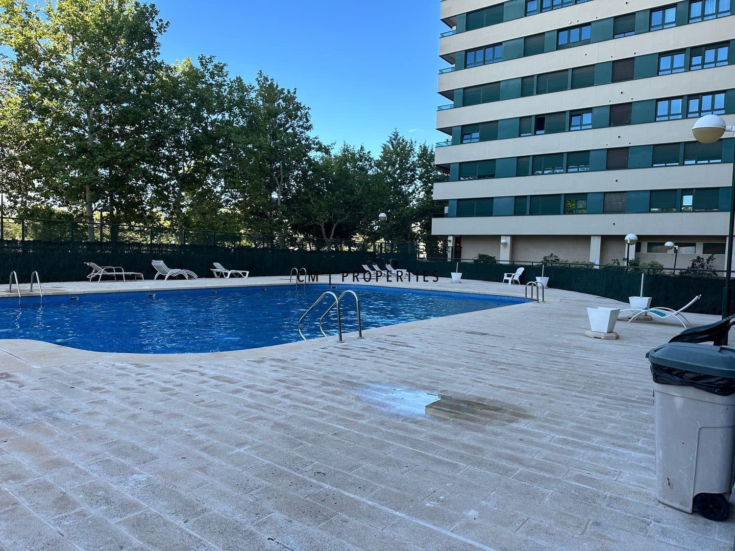 1 quarto Apartamento para arrendar em Valencia cidade com piscina - 1 400 € (Ref: 9646188)
