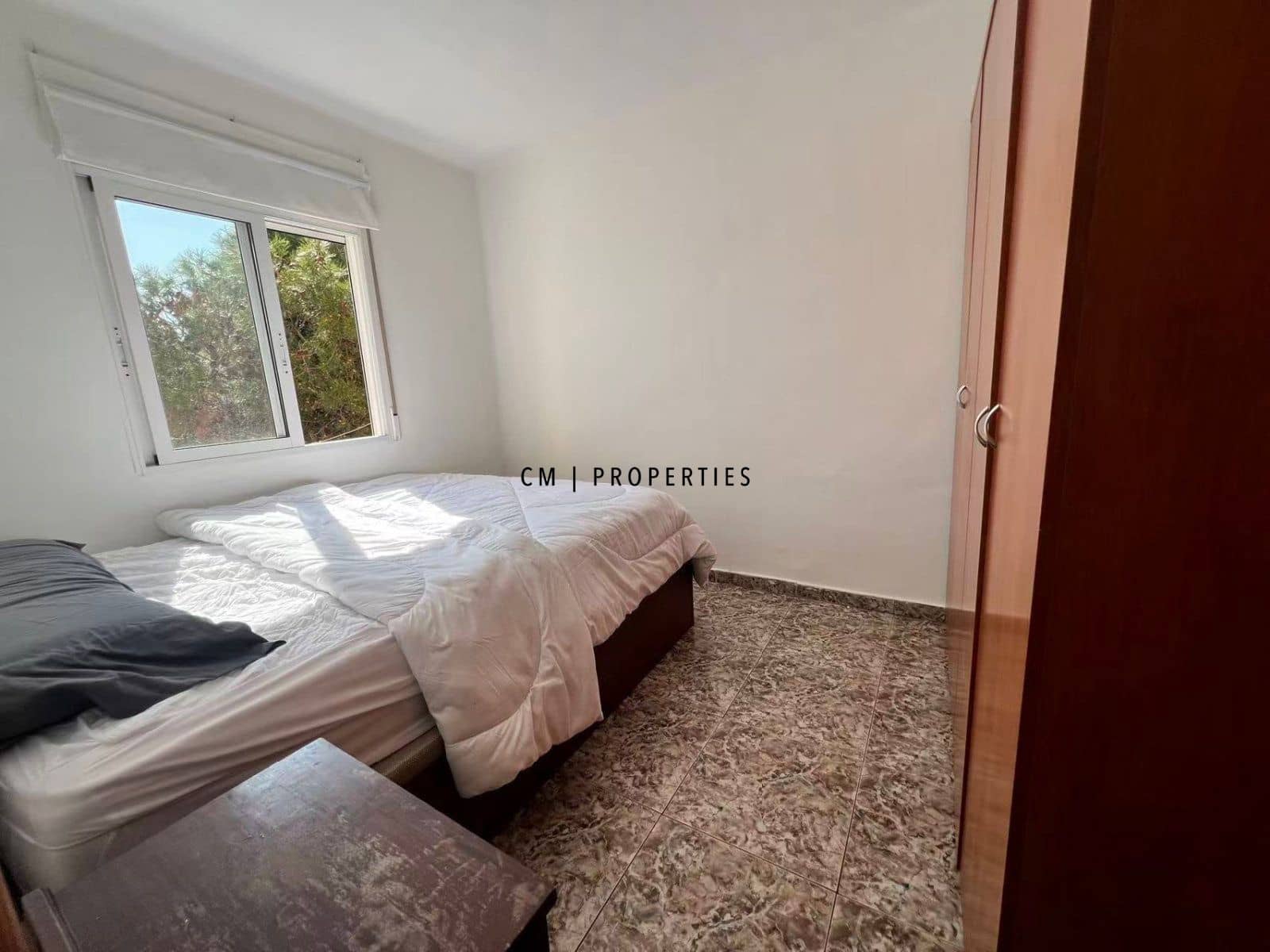1 slaapkamer Appartement te huur in Valencia stad - € 440 (Ref: 9646189)