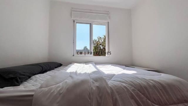 1 slaapkamer Appartement te huur in Patraix, Valencia stad - € 440 (Ref: 9646189)