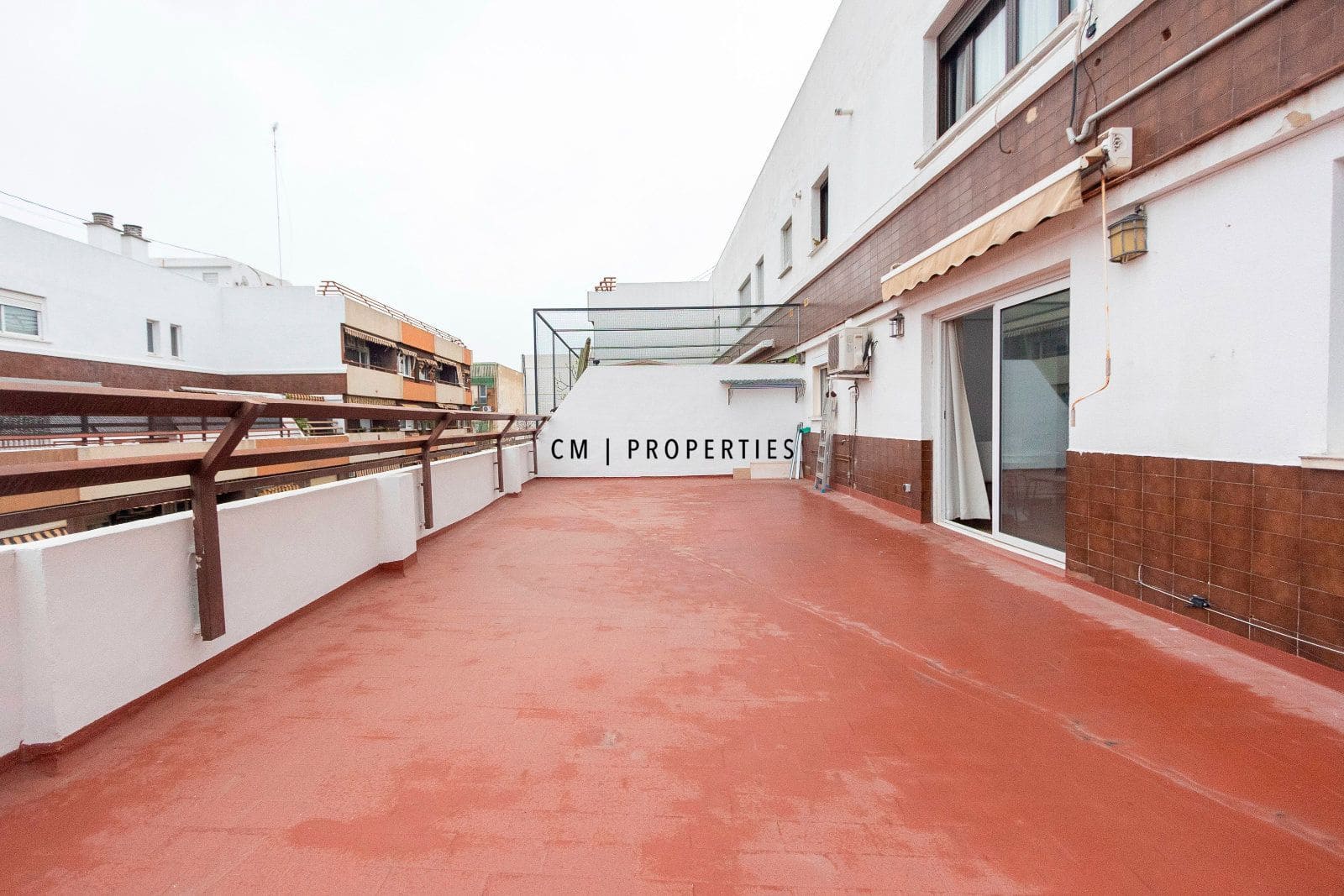 Appartement de 2 chambres à louer à Valence ville avec garage - 1 200 € (Ref: 9653184)