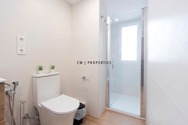 Appartement de 2 chambres à louer à Camins al Grau, Valence ville avec garage - 1 200 € (Ref: 9653184)