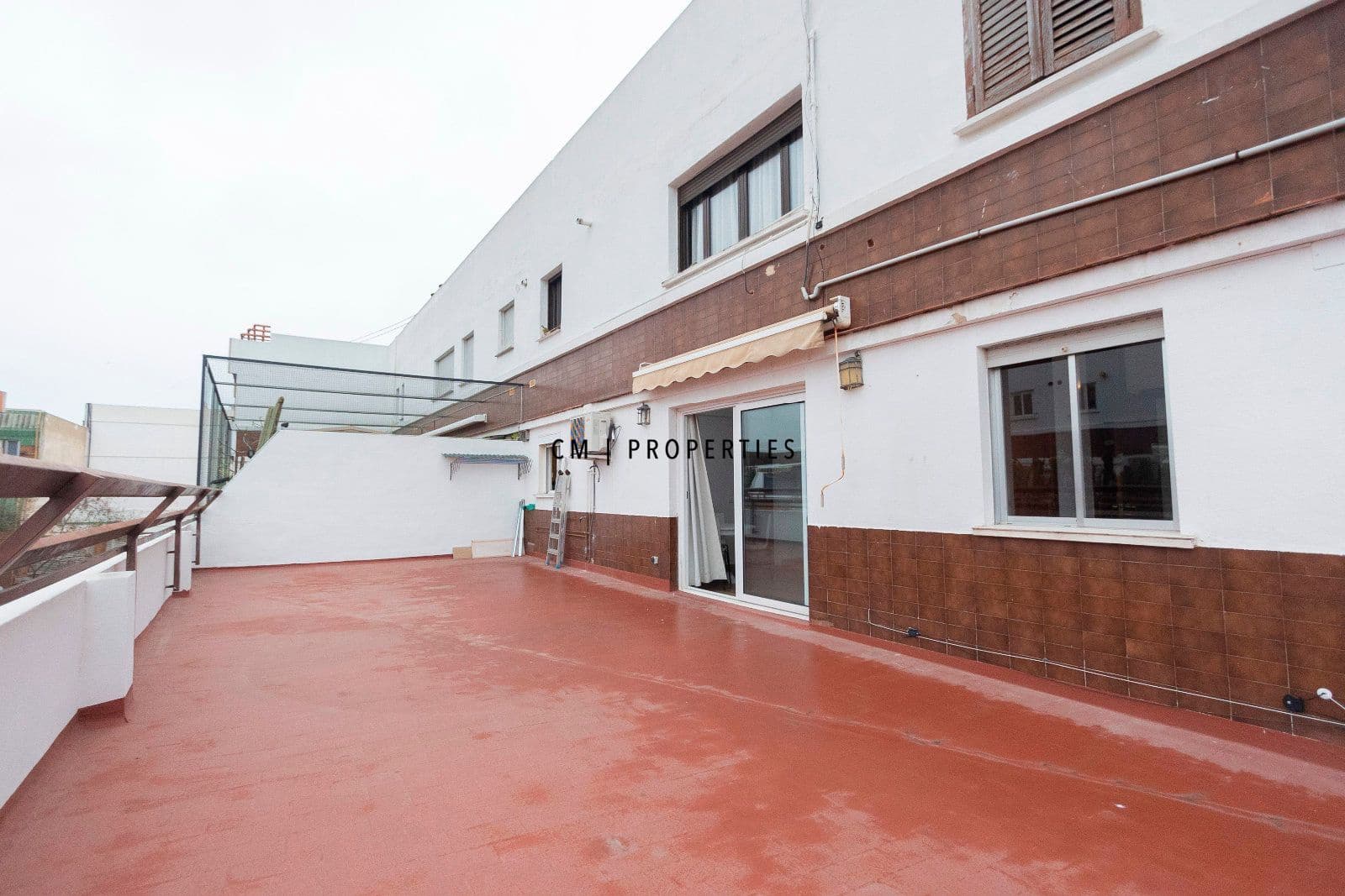 Appartement de 2 chambres à louer à Valence ville avec garage - 1 200 € (Ref: 9653184)