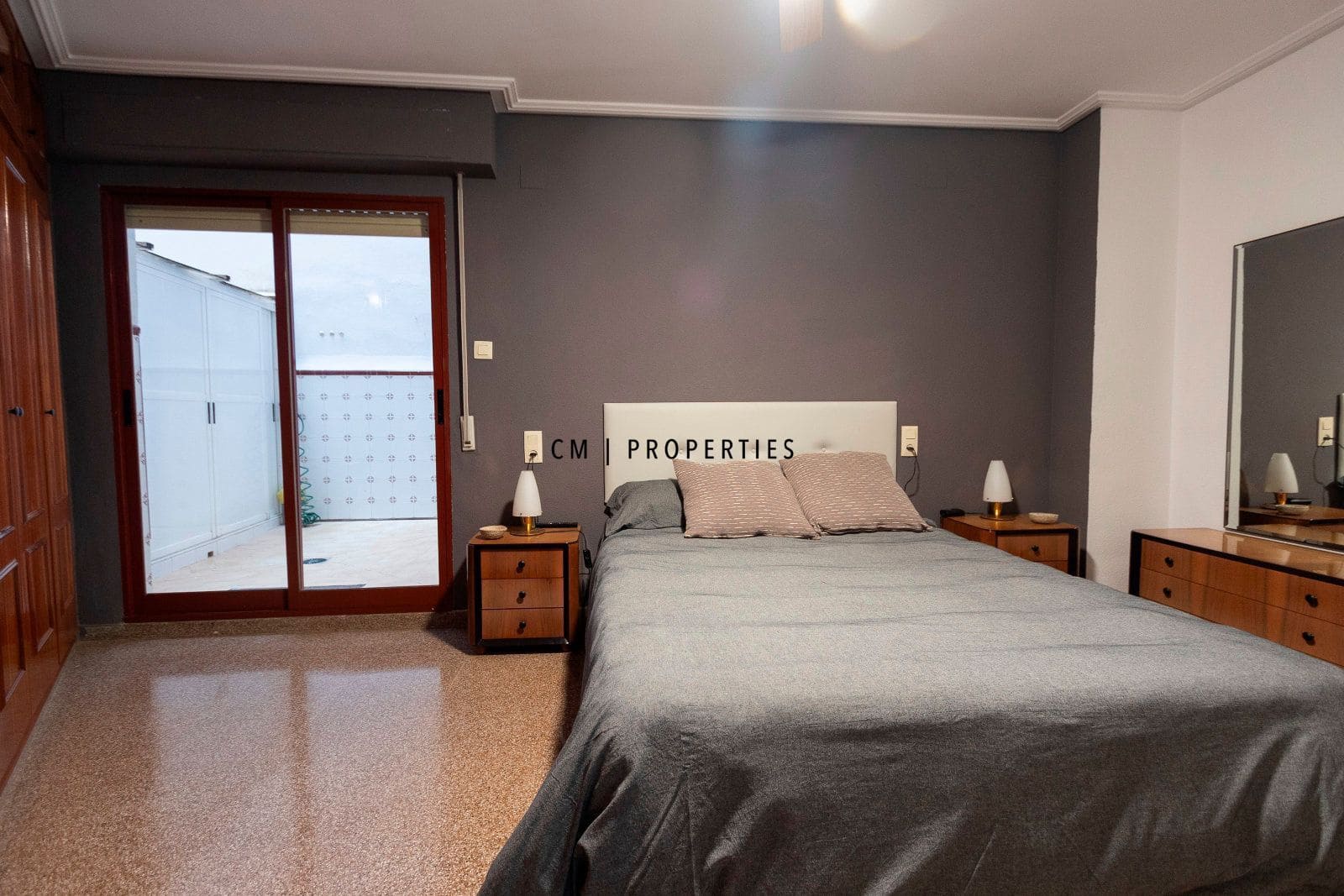 3 soverom Leilighet til leie i Sagunto / Sagunt - € 1 400 (Ref: 9654136)