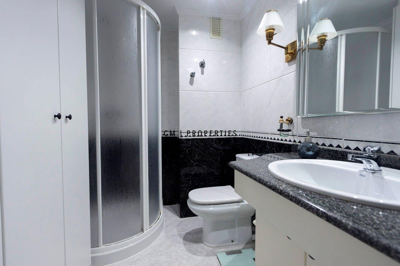 3 soverom Leilighet til leie i Sagunto / Sagunt - € 1 400 (Ref: 9654136)