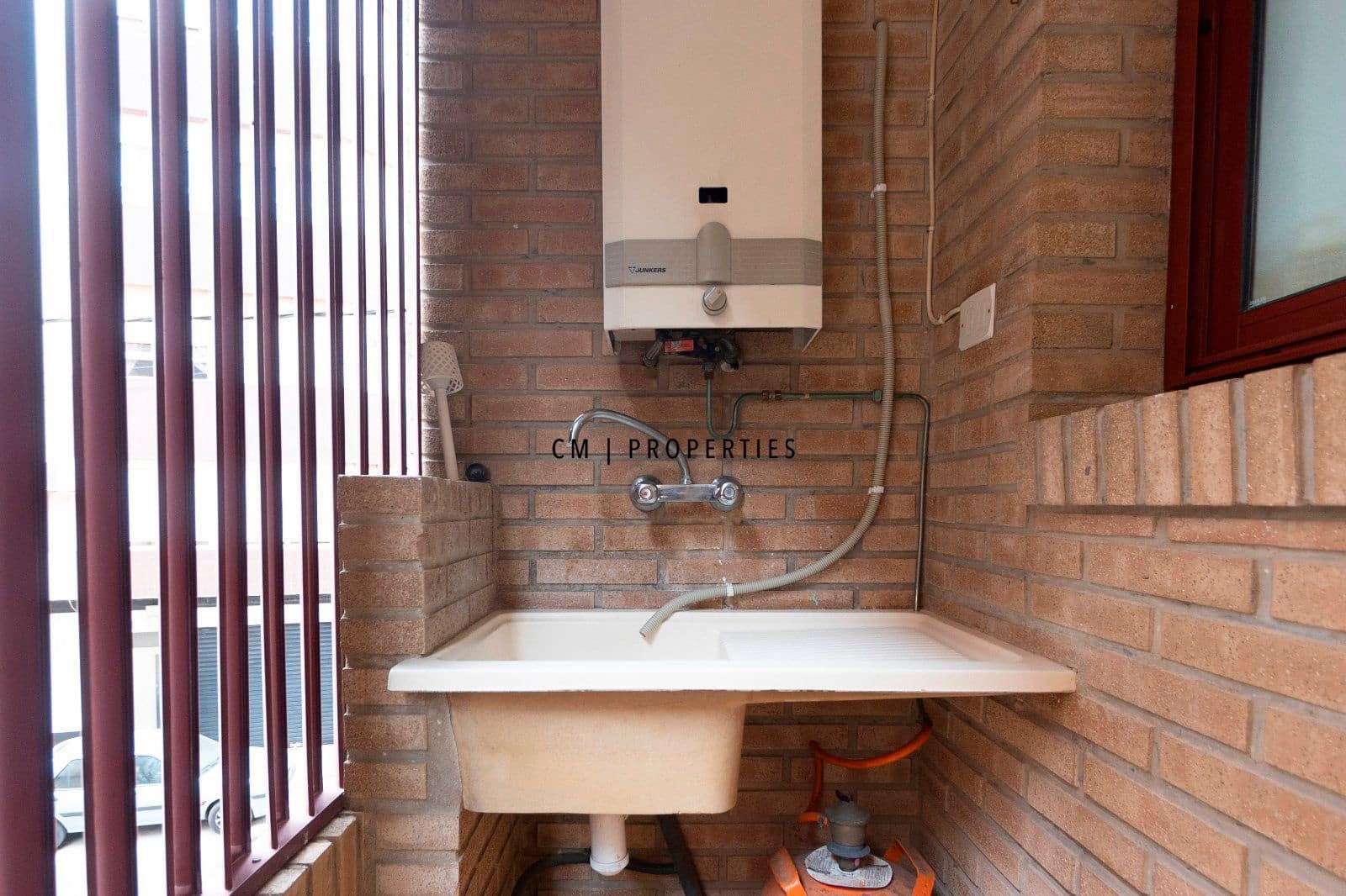 3 soverom Leilighet til leie i Sagunto / Sagunt - € 1 400 (Ref: 9654136)