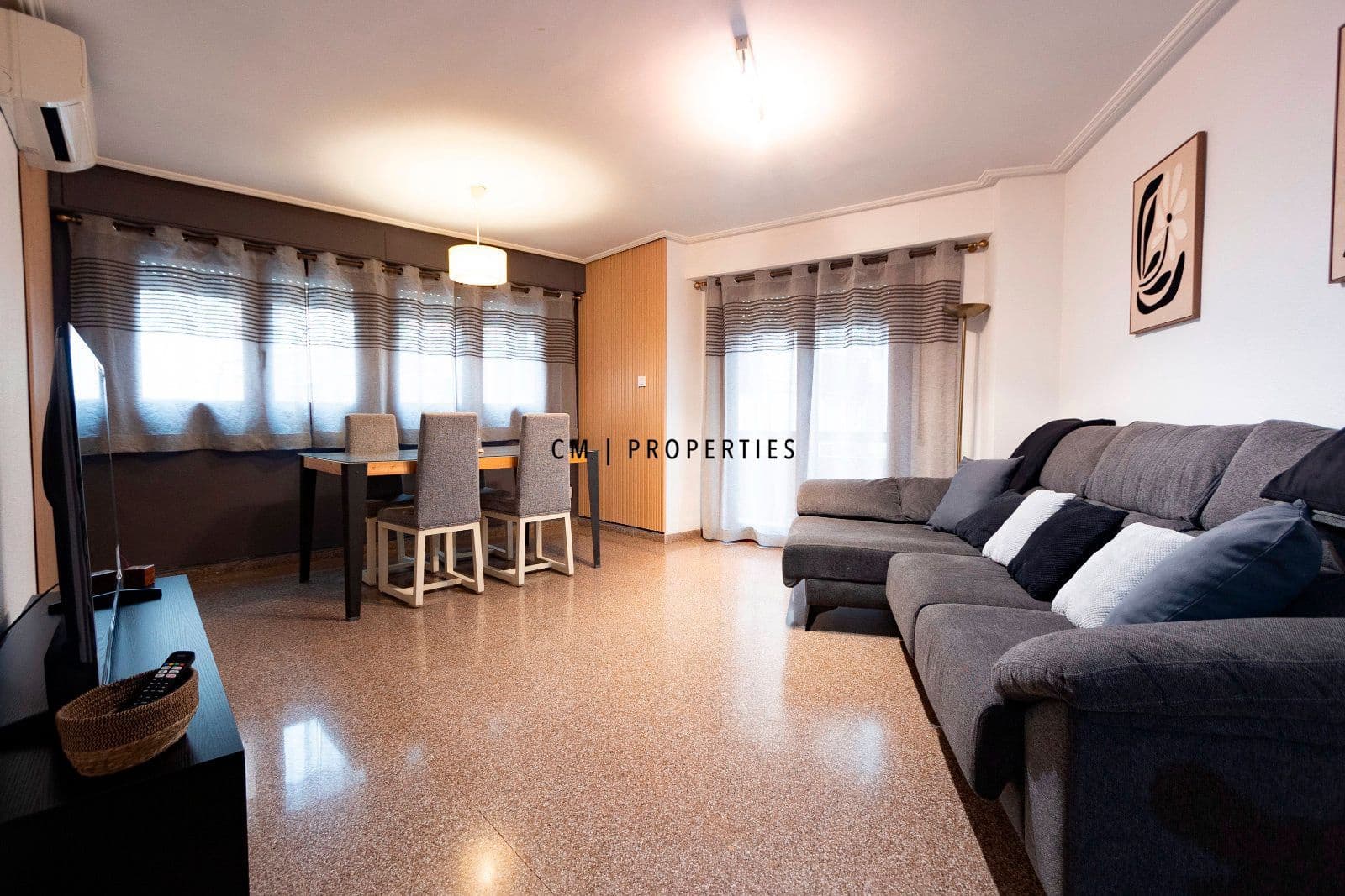 3 soverom Leilighet til leie i Sagunto / Sagunt - € 1 400 (Ref: 9654136)