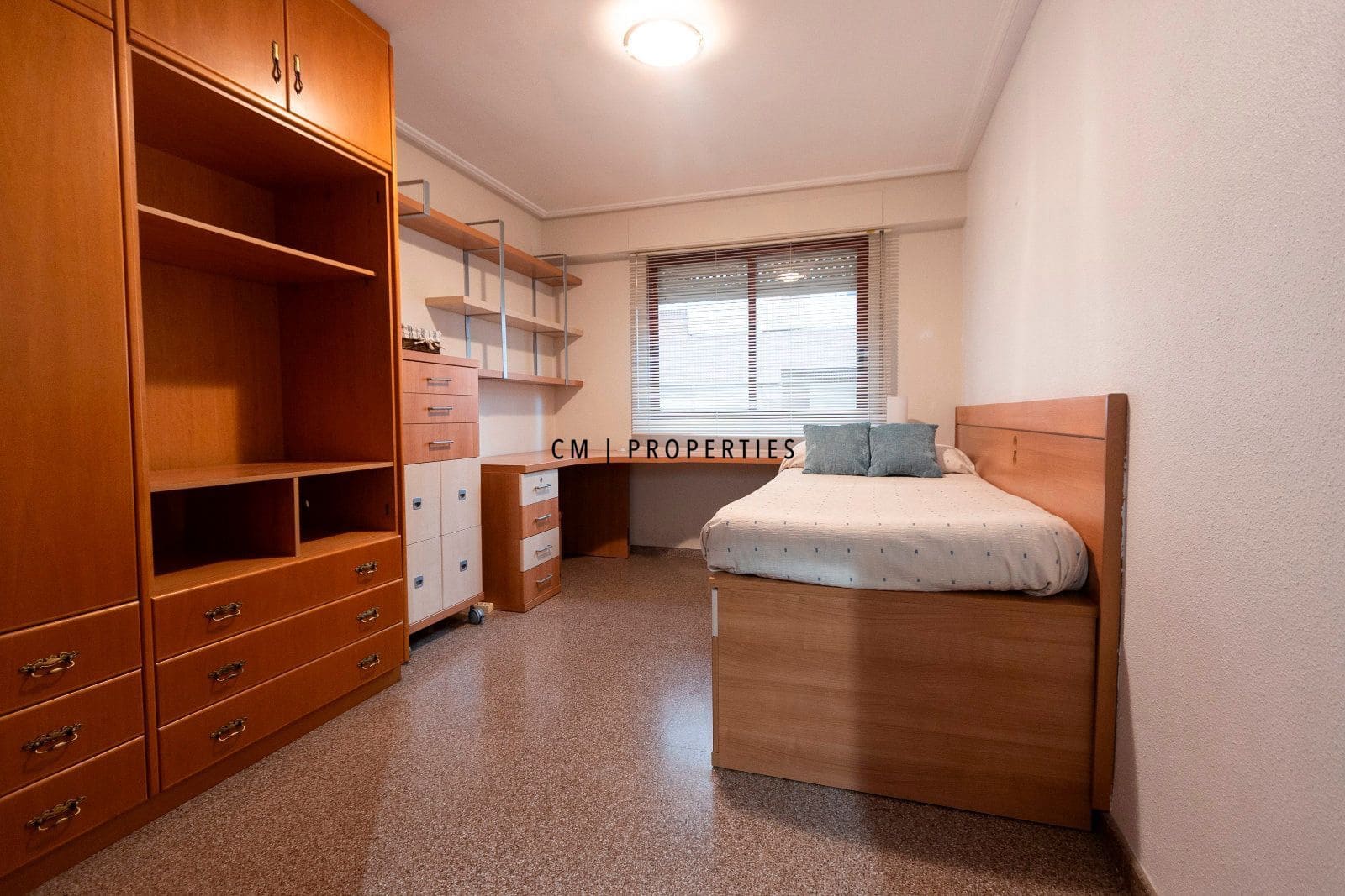 3 soverom Leilighet til leie i Sagunto / Sagunt - € 1 400 (Ref: 9654136)