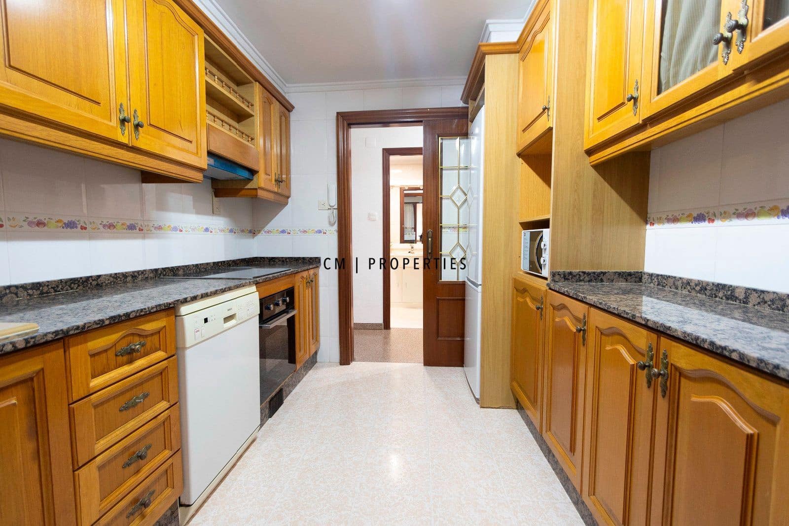 3 soverom Leilighet til leie i Sagunto / Sagunt - € 1 400 (Ref: 9654136)