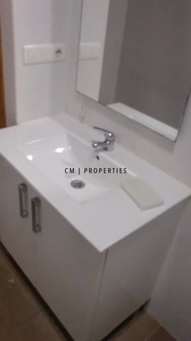 2 soverom Leilighet til leie i Albal - € 800 (Ref: 9656406)