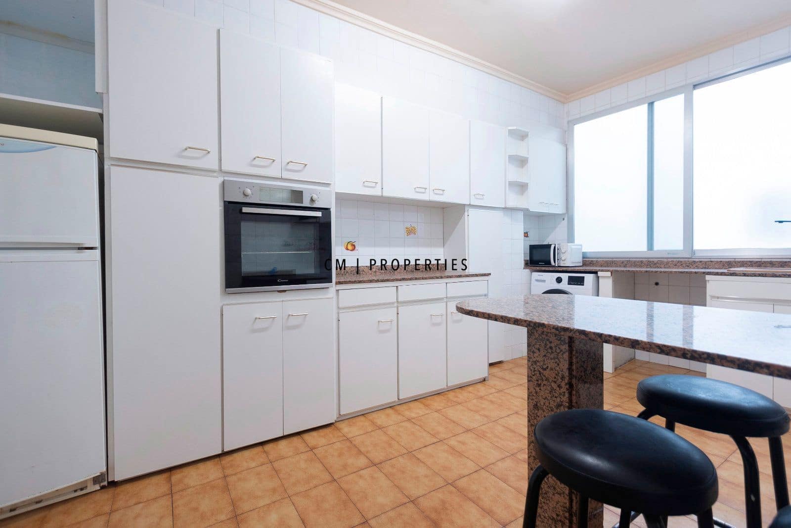 4 sypialnia Mieszkanie na sprzedaż w Sagunto / Sagunt z garażem - 220 000 € (Ref: 9656703)