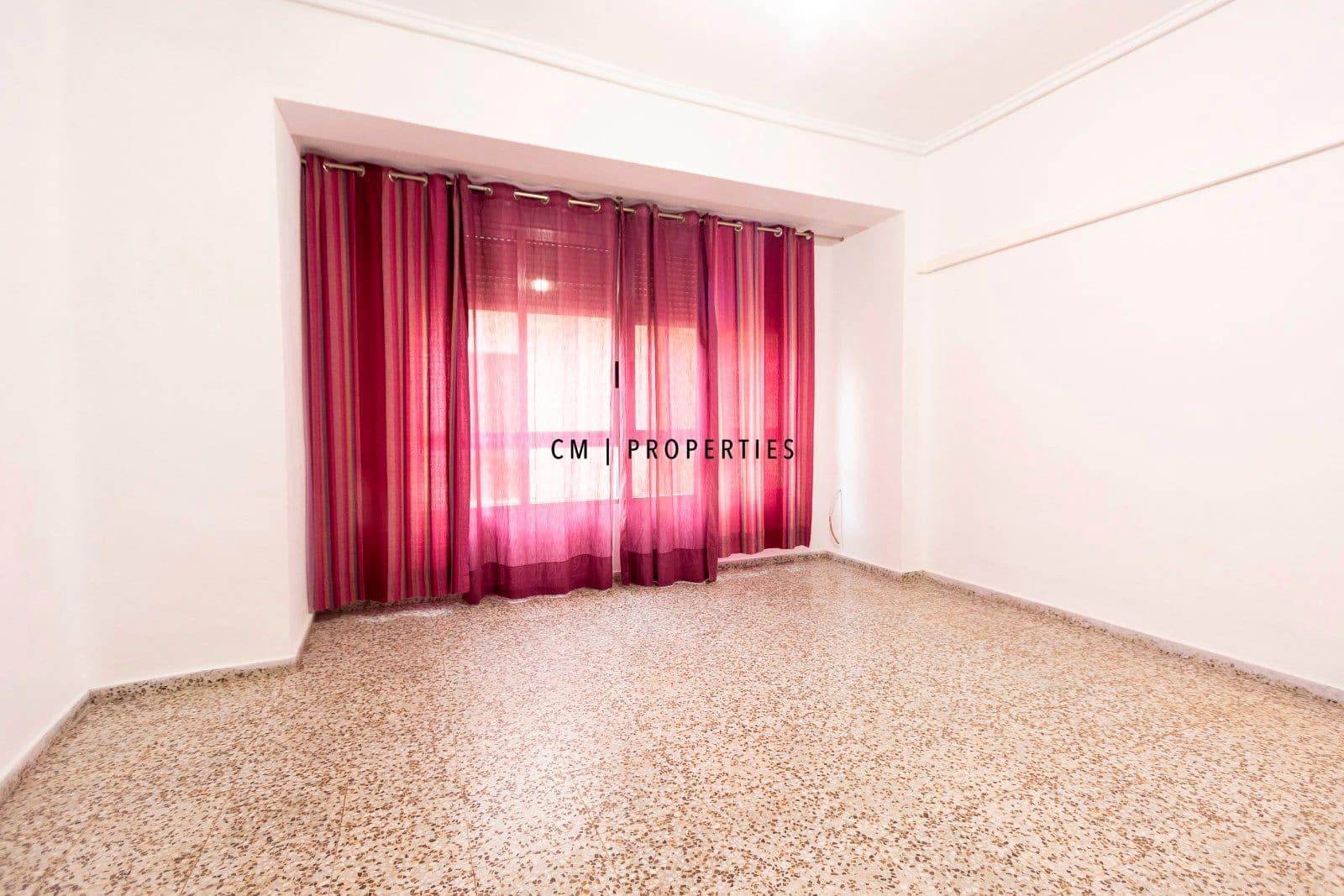 4 sypialnia Mieszkanie na sprzedaż w Sagunto / Sagunt z garażem - 220 000 € (Ref: 9656703)