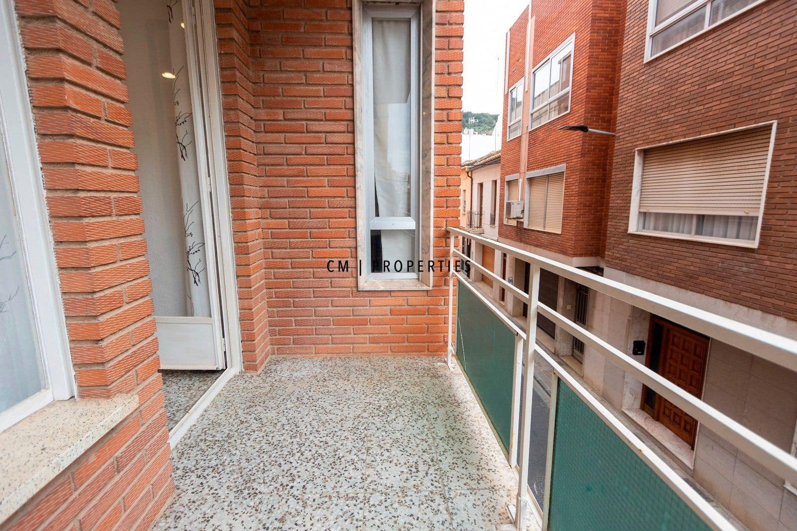 4 sypialnia Mieszkanie na sprzedaż w Sagunto / Sagunt z garażem - 220 000 € (Ref: 9656703)