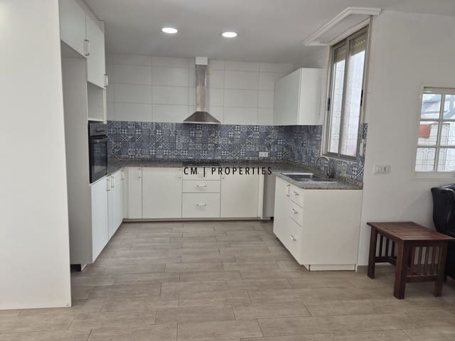 3 Zimmer Haus zu verkaufen in Aldaia - 300.000 € (Ref: 9657893)