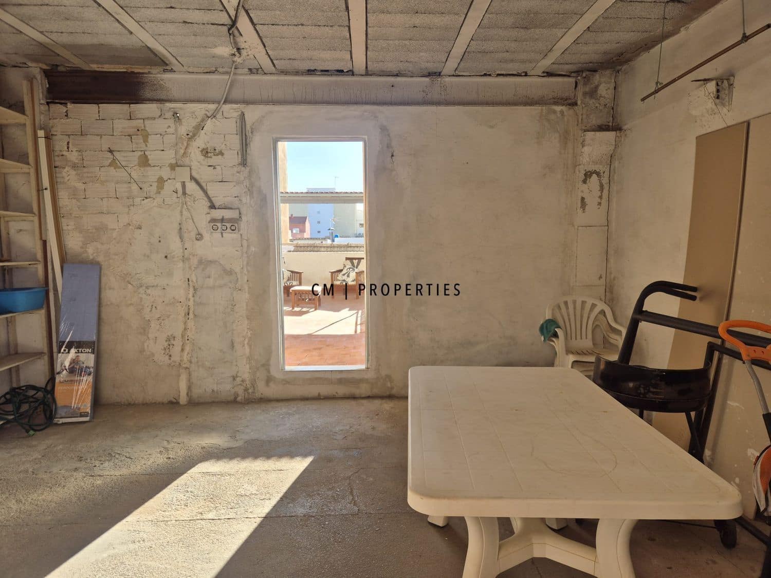 3 Zimmer Haus zu verkaufen in Aldaia - 300.000 € (Ref: 9657893)