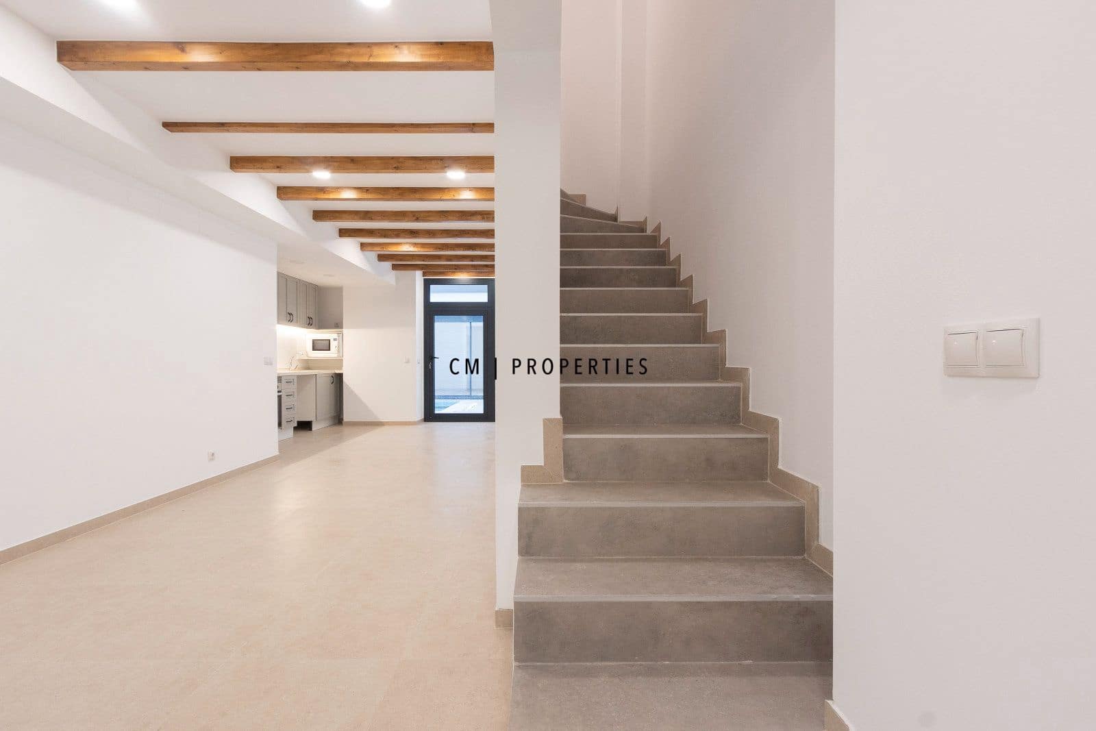 3 slaapkamer Flat te koop in Valencia stad met zwembad - € 670.000 (Ref: 9665157)