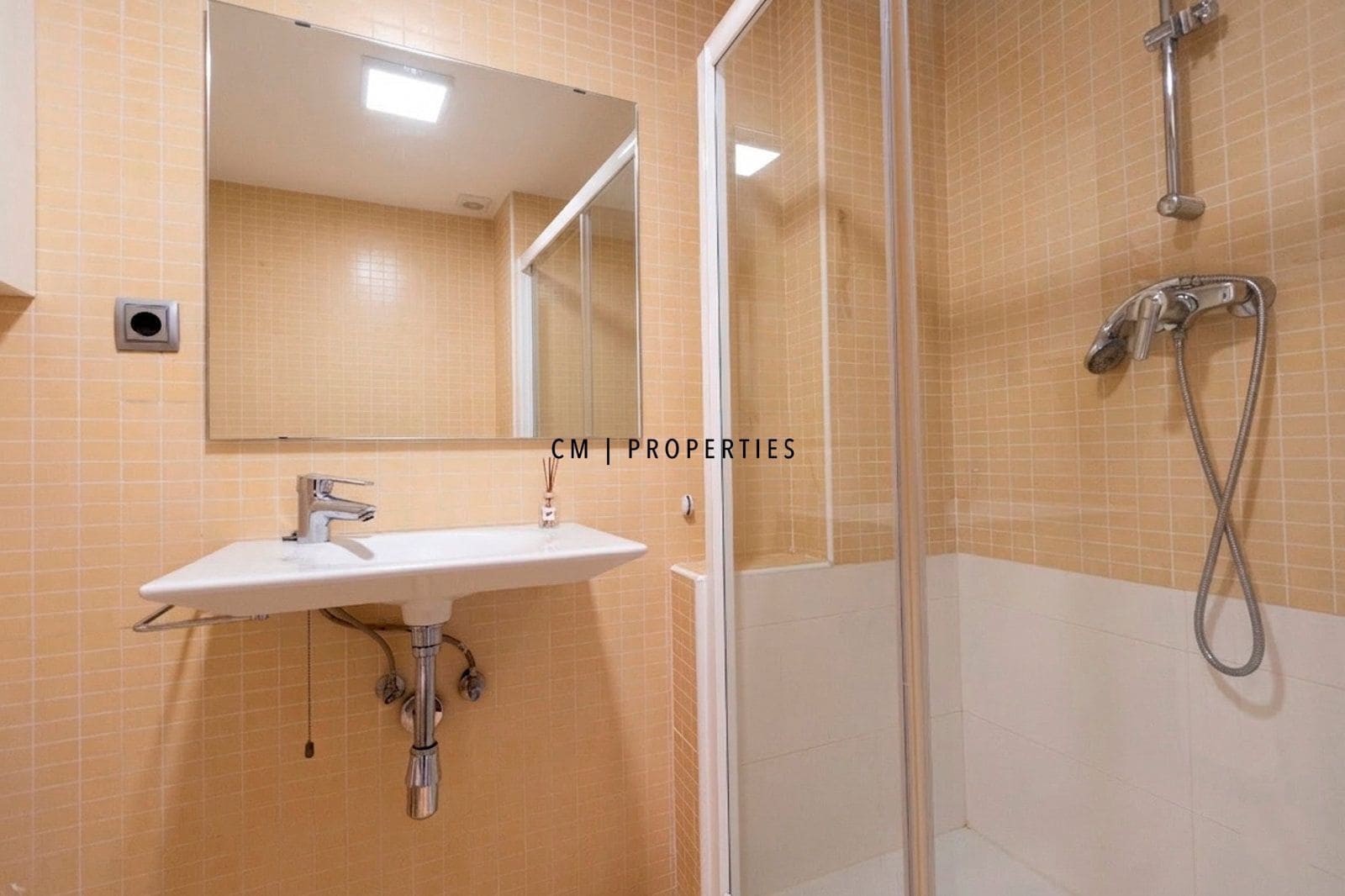 Appartement de 2 chambres à louer à Valence ville - 1 600 € (Ref: 9671089)