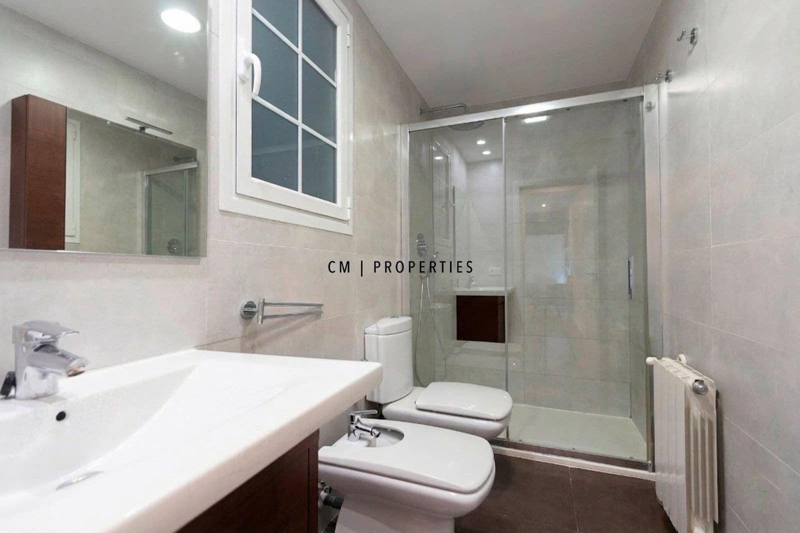 Appartement de 2 chambres à louer à Valence ville - 1 600 € (Ref: 9671089)