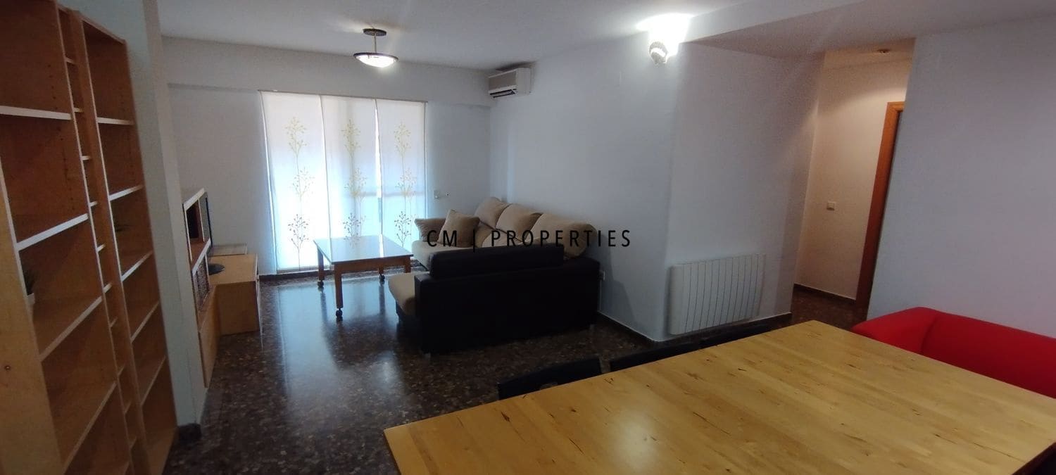 2 sovrum Lägenhet att hyra i Valencia stad med garage - 1 300 € (Ref: 9671090)