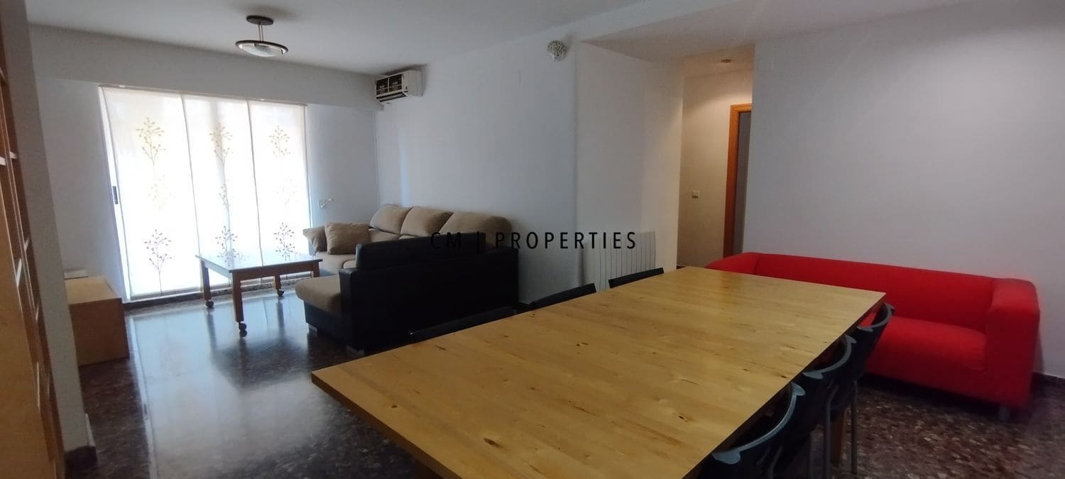 2 sovrum Lägenhet att hyra i Valencia stad med garage - 1 300 € (Ref: 9671090)