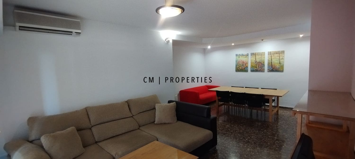 2 sovrum Lägenhet att hyra i Valencia stad med garage - 1 300 € (Ref: 9671090)