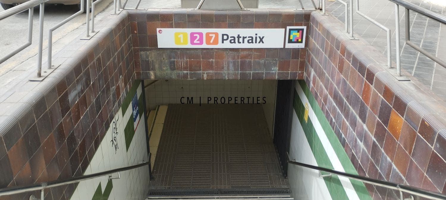 2 sovrum Lägenhet att hyra i Valencia stad med garage - 1 300 € (Ref: 9671090)