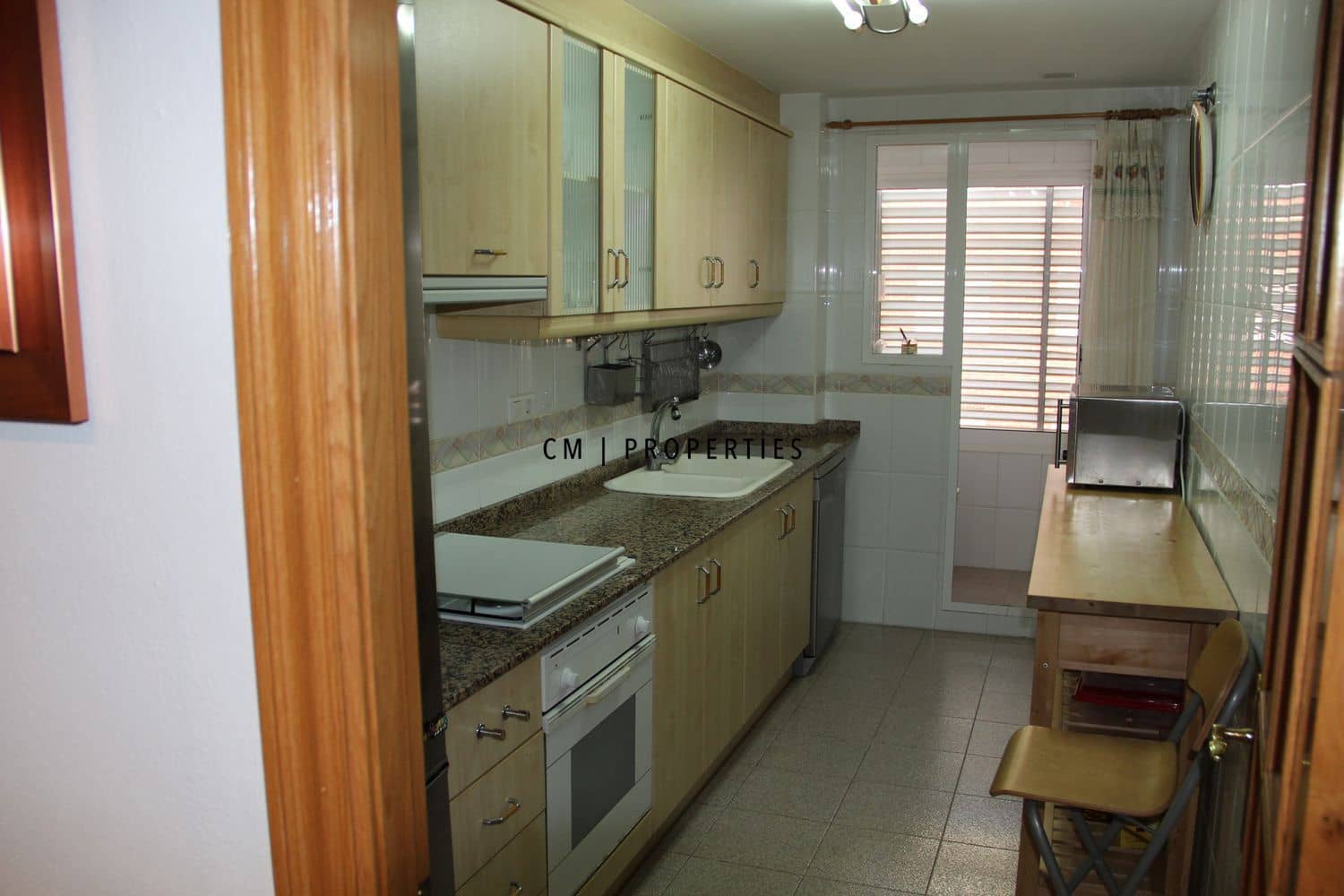 2 sovrum Lägenhet att hyra i Valencia stad med garage - 1 300 € (Ref: 9671090)