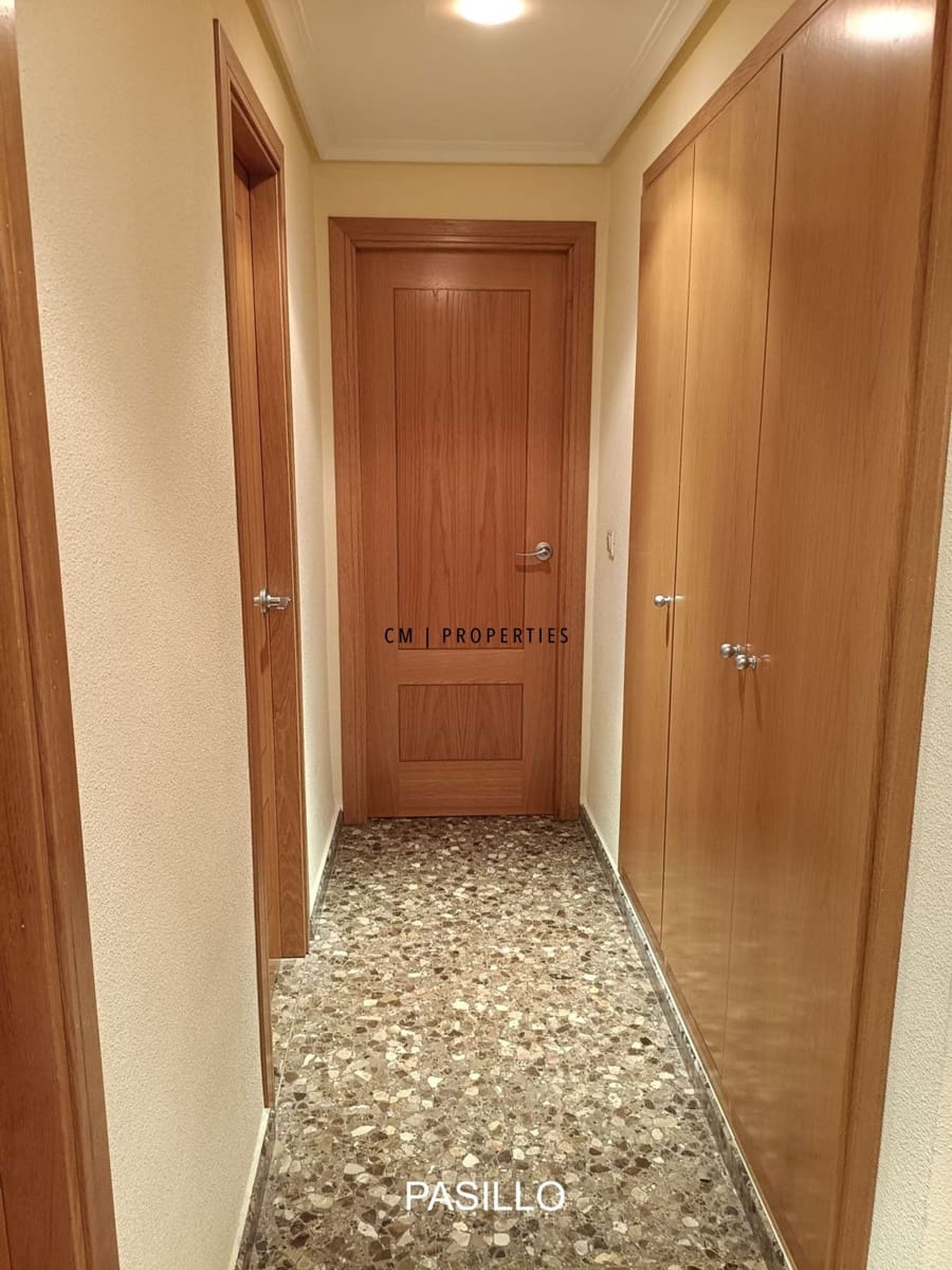 3 quarto Apartamento para arrendar em Mislata com garagem - 1 400 € (Ref: 9671091)