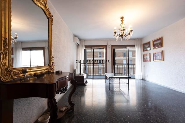 3 bedroom Flat for sale in El Pla del Real, Valencia city - € 860,000 (Ref: 9671092)