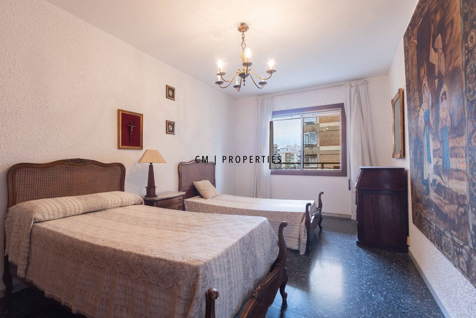 3 bedroom Flat for sale in Valencia city - € 860,000 (Ref: 9671092)