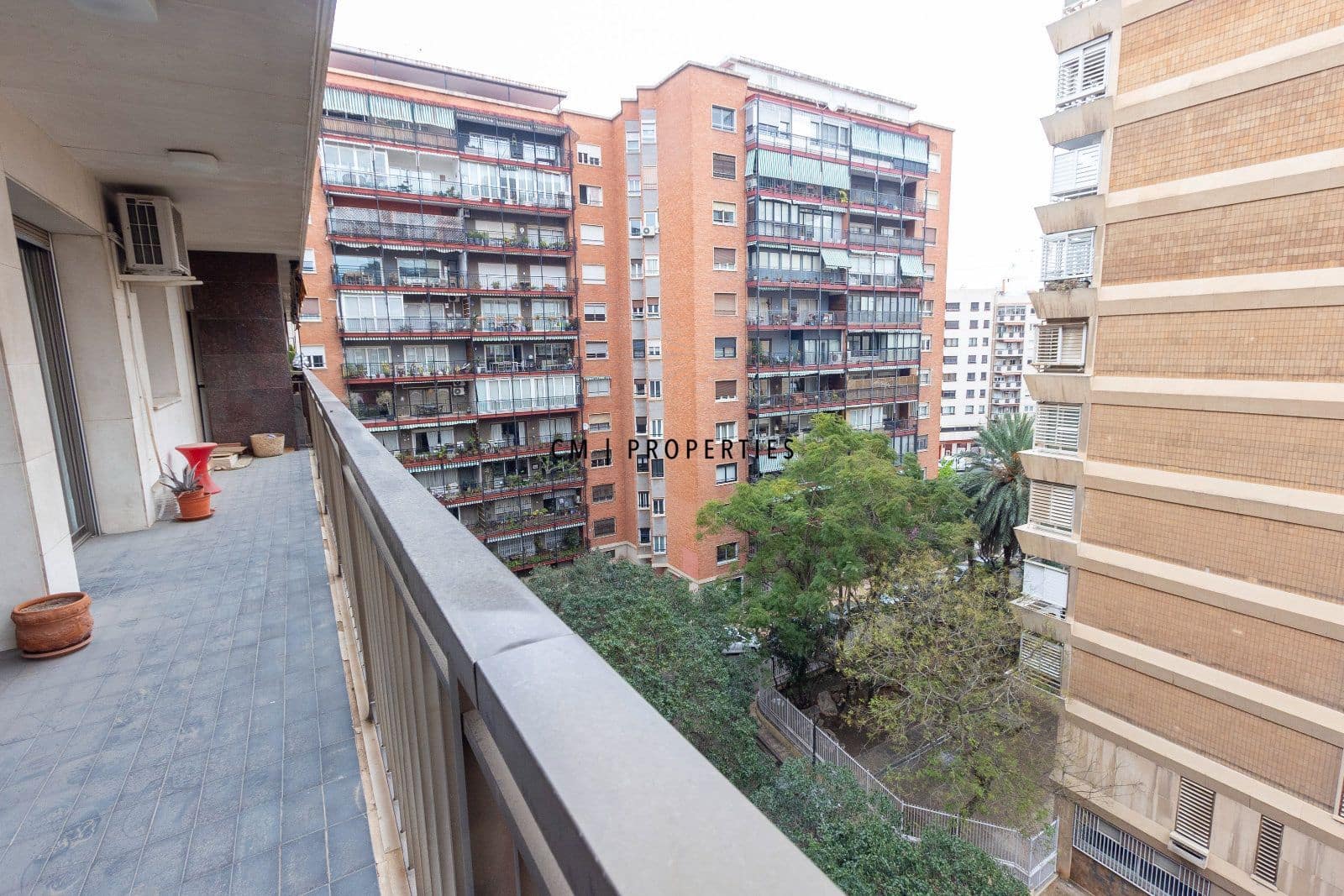 3 bedroom Flat for sale in Valencia city - € 860,000 (Ref: 9671092)