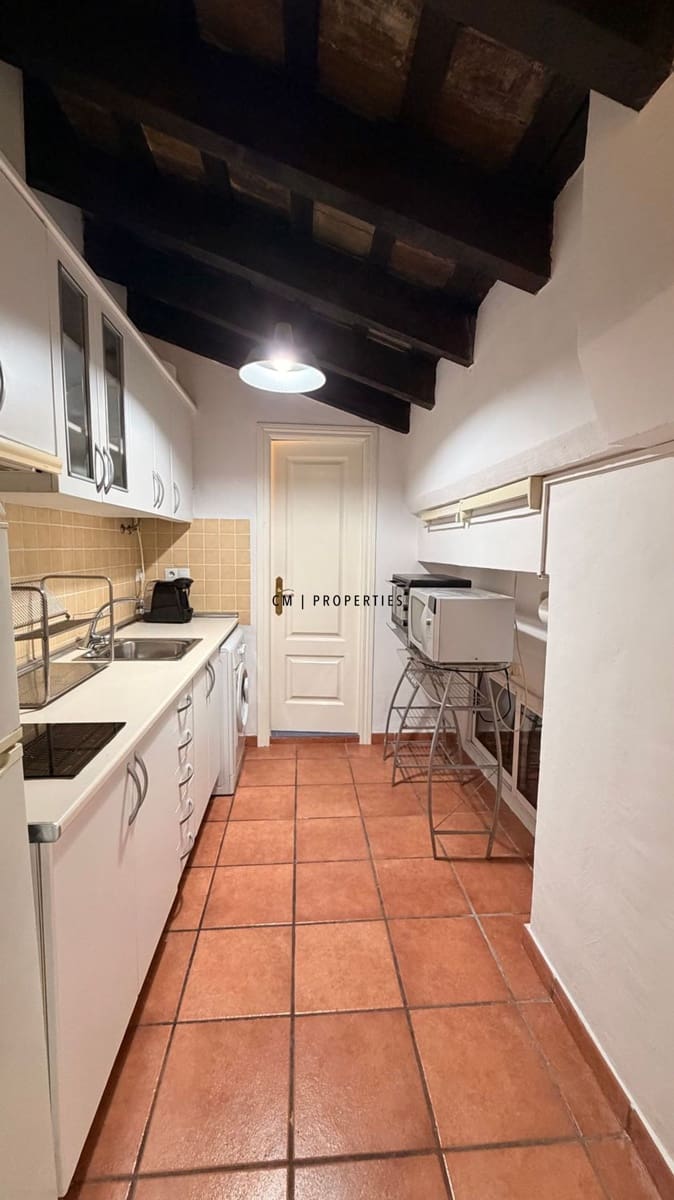 Attico da affittare in Valencia citta - 1.100 € (Rif: 9671254)