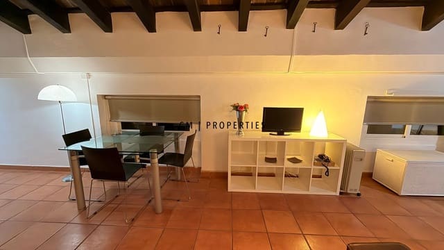 Attico da affittare in Ciutat Vella, Valencia città - 1.100 € (Rif: 9671254)