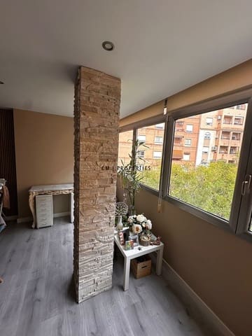 3 sovrum Lägenhet till salu i Valencia stad med garage - 375 000 € (Ref: 9671255)