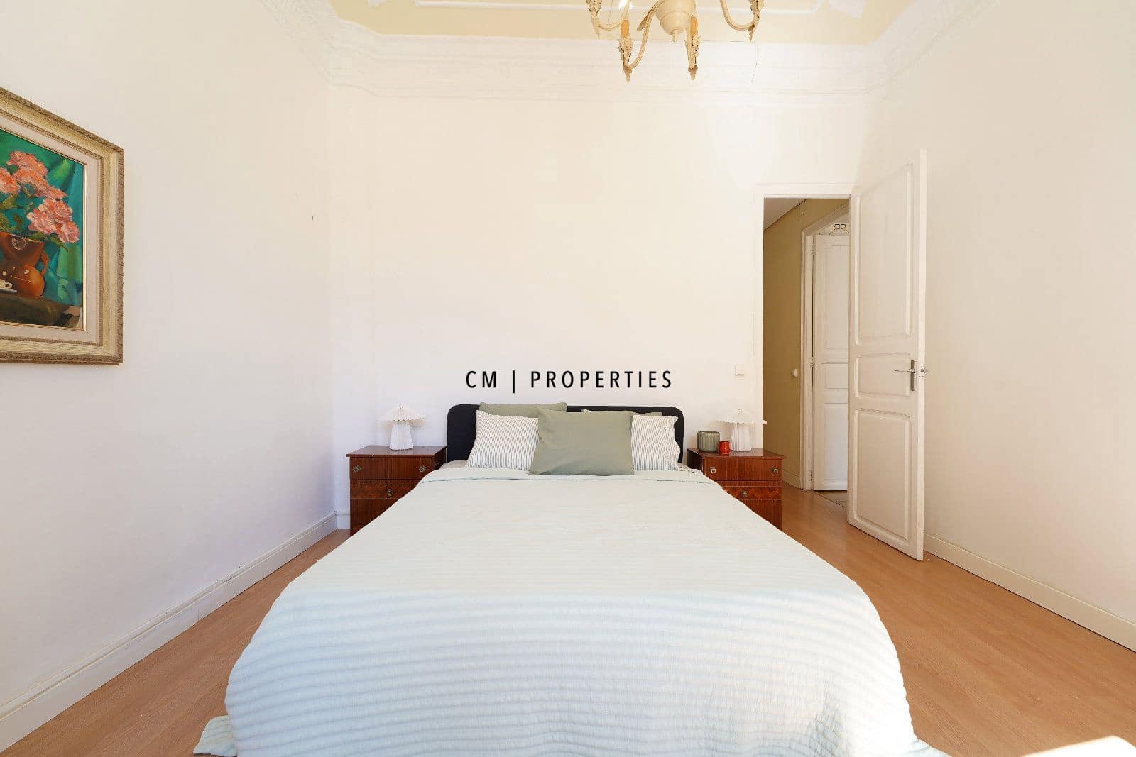 3 bedroom Flat for rent in Valencia city - € 1,900 (Ref: 9672711)