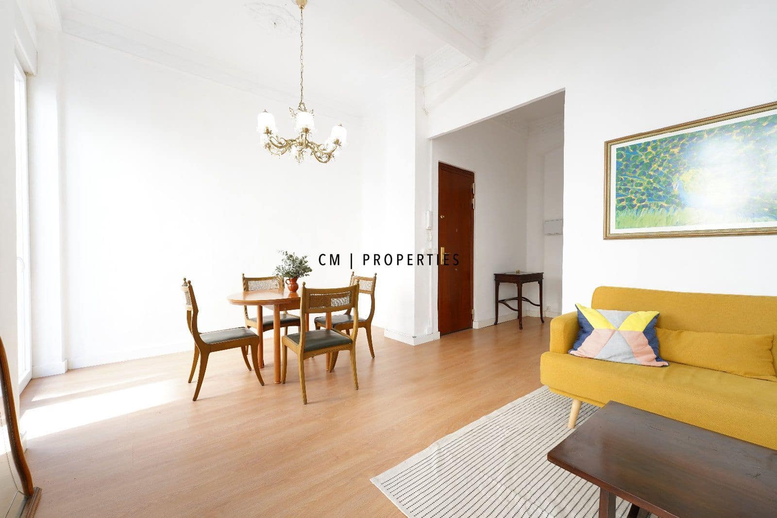 3 bedroom Flat for rent in Valencia city - € 1,900 (Ref: 9672711)