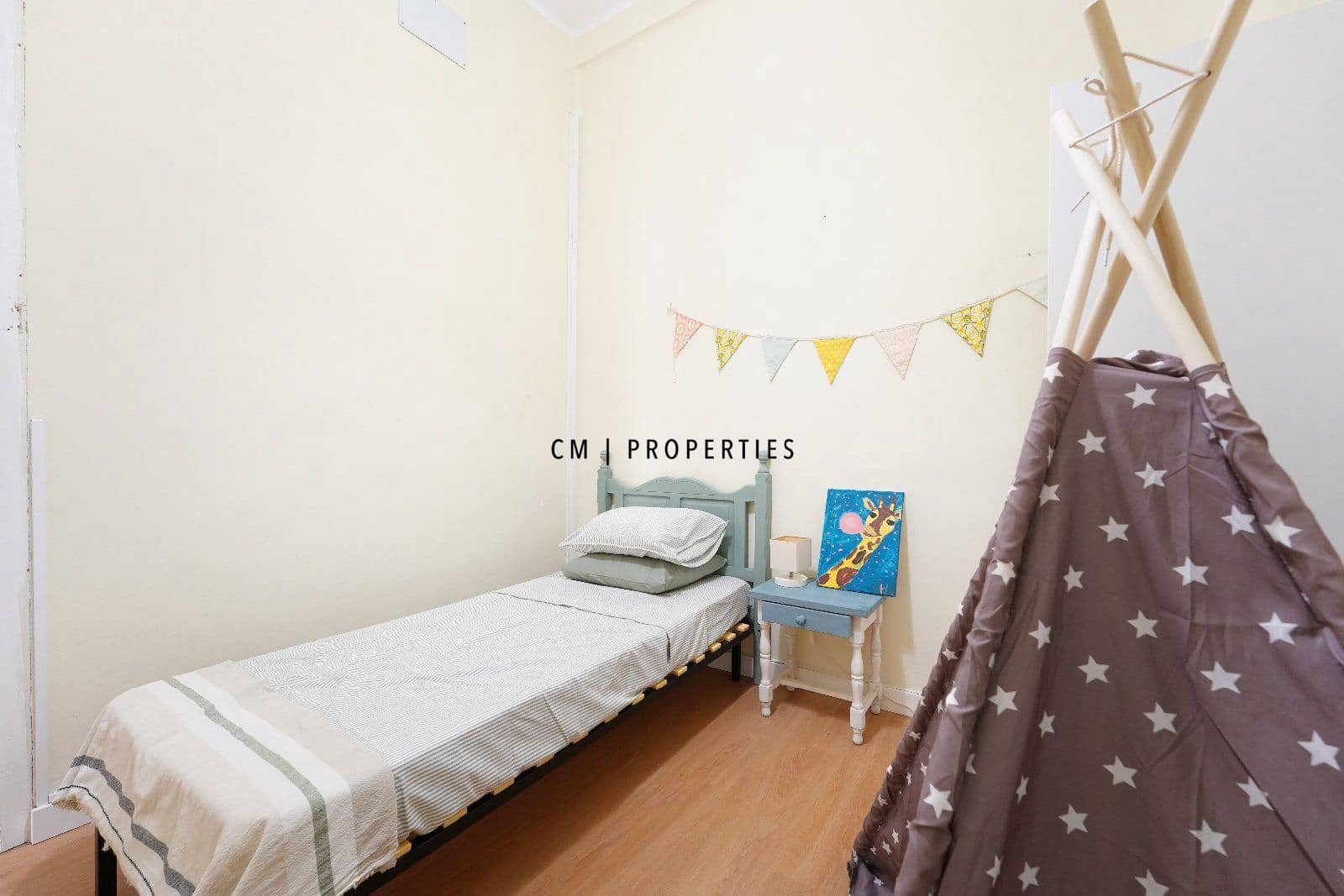 3 bedroom Flat for rent in Valencia city - € 1,900 (Ref: 9672711)